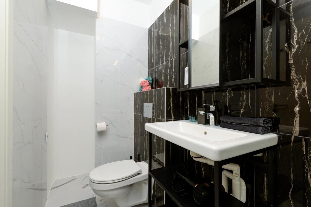 Akacfa 7 Two Bedroom Central Apartment Budapeste Exterior foto