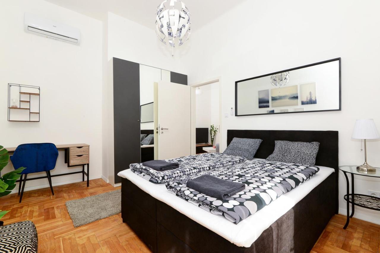 Akacfa 7 Two Bedroom Central Apartment Budapeste Exterior foto