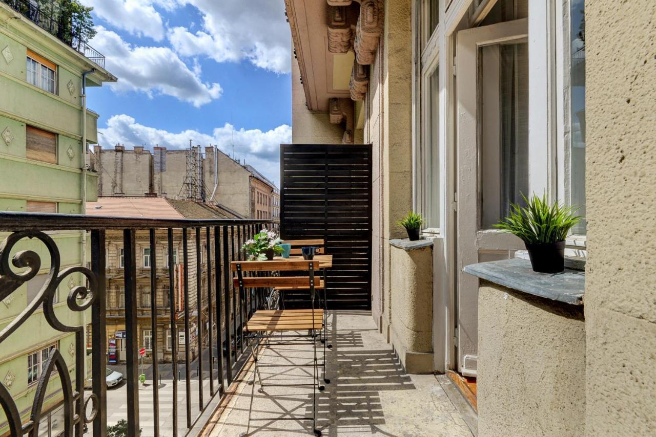 Akacfa 7 Two Bedroom Central Apartment Budapeste Exterior foto